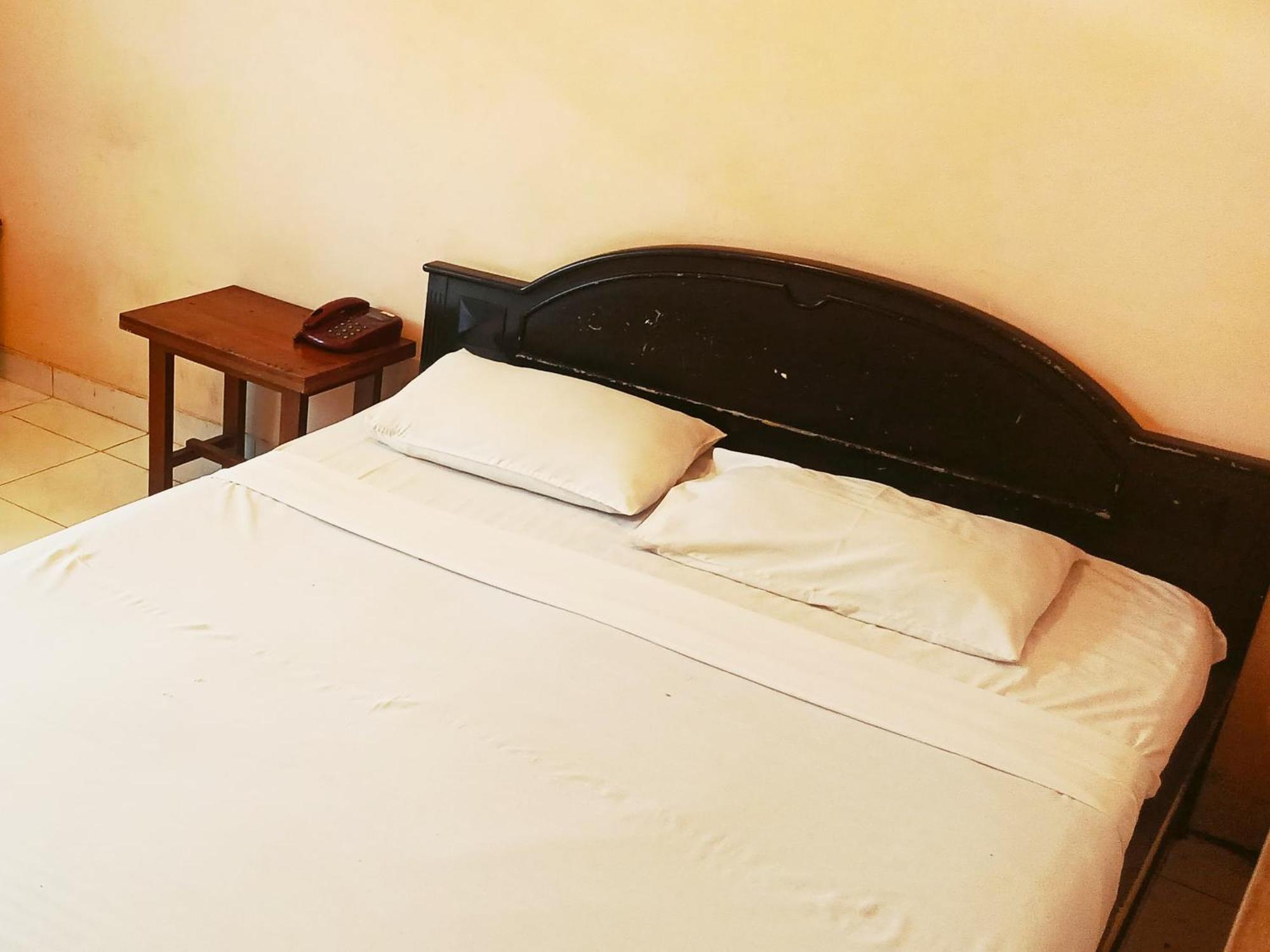 Hotel Wijaya ปูร์โวเคอร์โต ภายนอก รูปภาพ