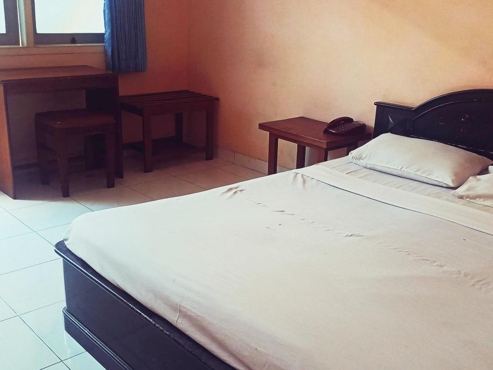 Hotel Wijaya ปูร์โวเคอร์โต ภายนอก รูปภาพ